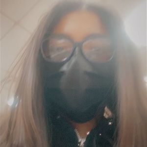 Meet your Posher, Natasha